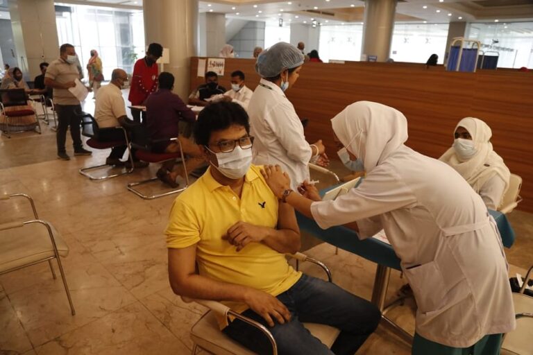 দ্বিতীয় ডোজে লোকজনের সাড়া কম